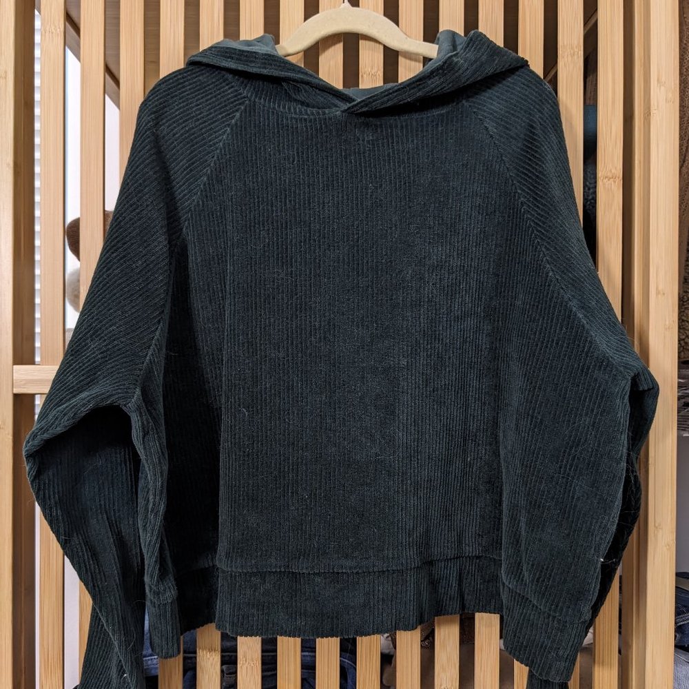 Sezane Mary Sweatshirt in Sage (Forest Green) Corduroy in XS